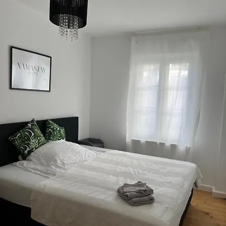 Stilvolle Altstadtwohnung Mit 2 Schlafzimmern 公寓 科布倫茨